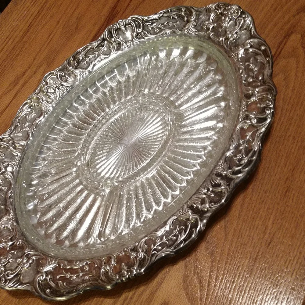 MC VINTAGE SILVERPLATE Regencycore Tray & Cut Crystal Insert